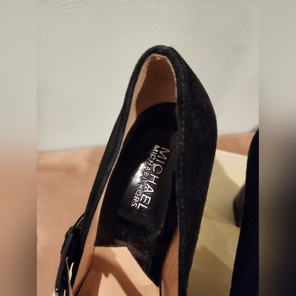 Black Michael Kors Open Toe Heels - Picture 6 of 9